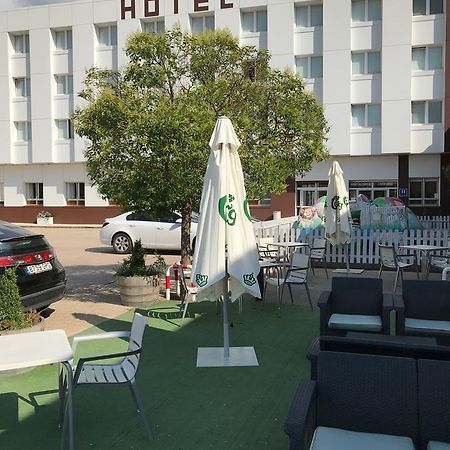 Hotel Buenos Aires Villafria Ngoại thất bức ảnh